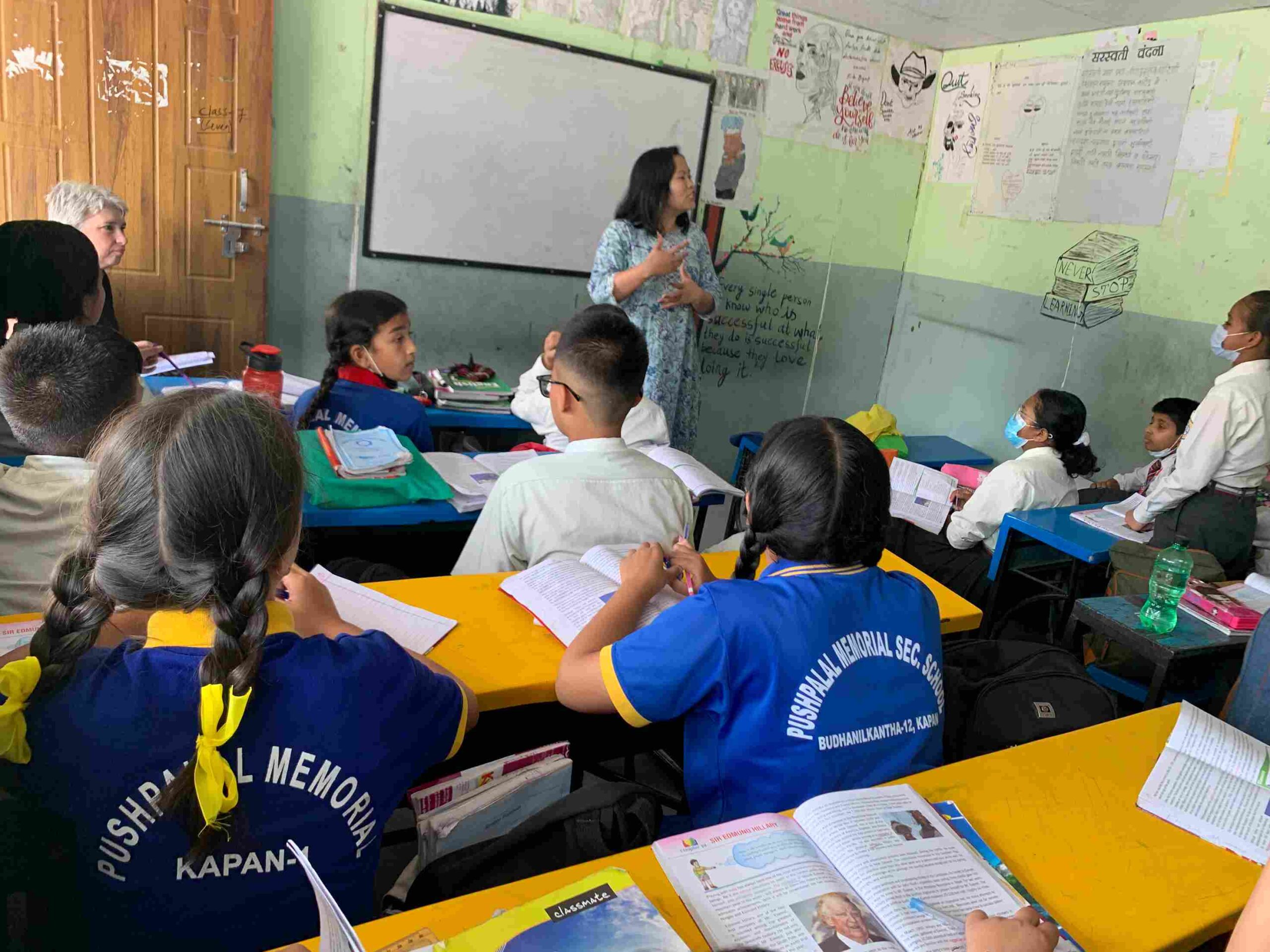 Volunteer teaching STEM to students in Nepal