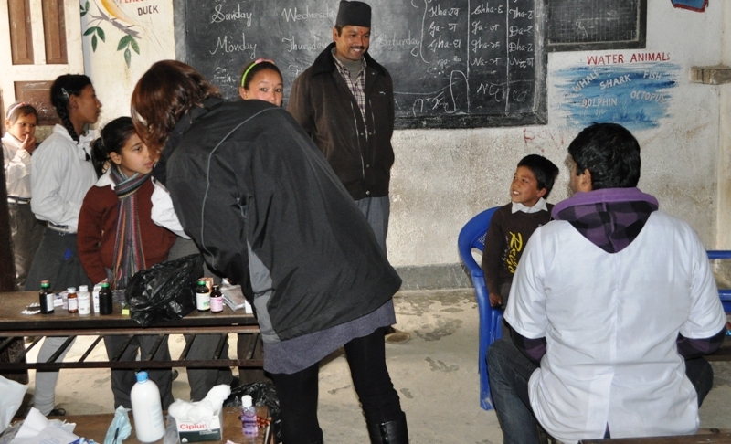 medical team in school health camp projects